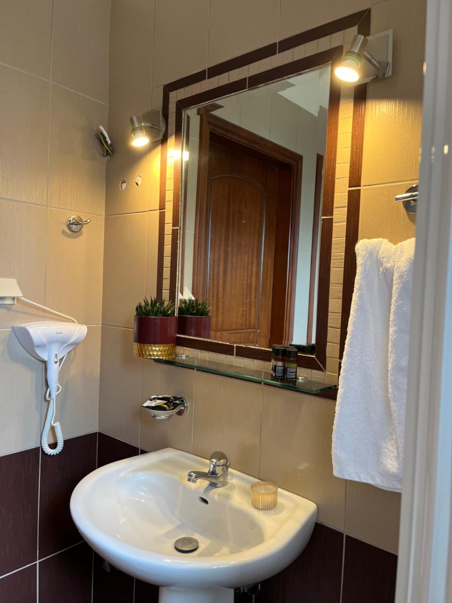 Agnanti Zitsas Hotel Dış mekan fotoğraf